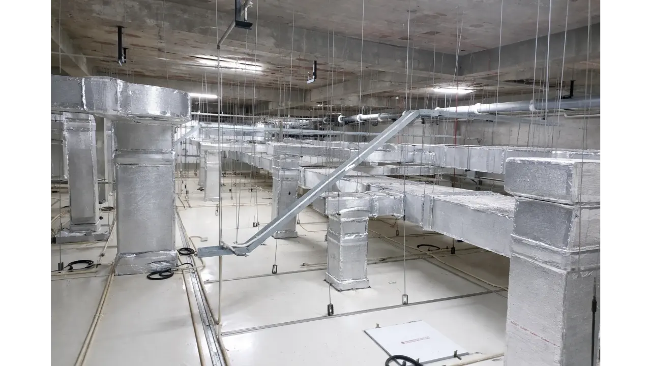 Plant mechanical corridor